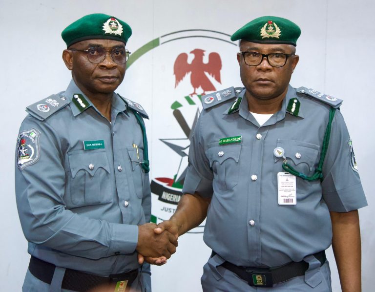BABANDEDE CHARGES OFFICERS ON INTEGRITY AS HE COMMENDS APAPA AREA COMMAND ON VISIT